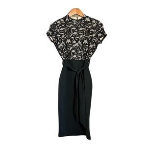 NWT! Quiz clothing short sleeve dress with lace top